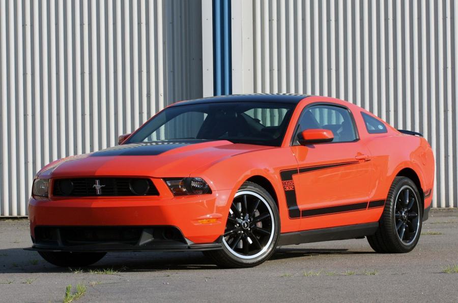  Ford Mustang Boss 302 2012 года  (фото 11 из 208)